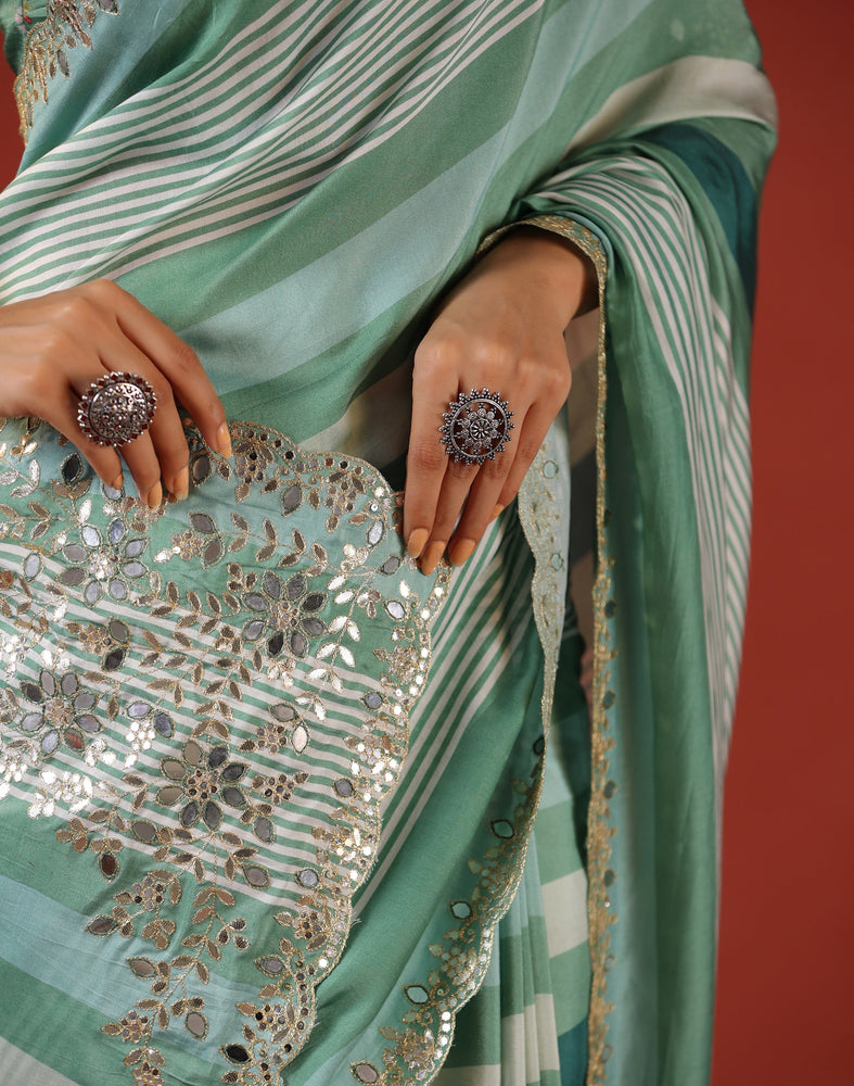 Green Pure Muslin Saree - Natural Elegance with Shimmering Accents